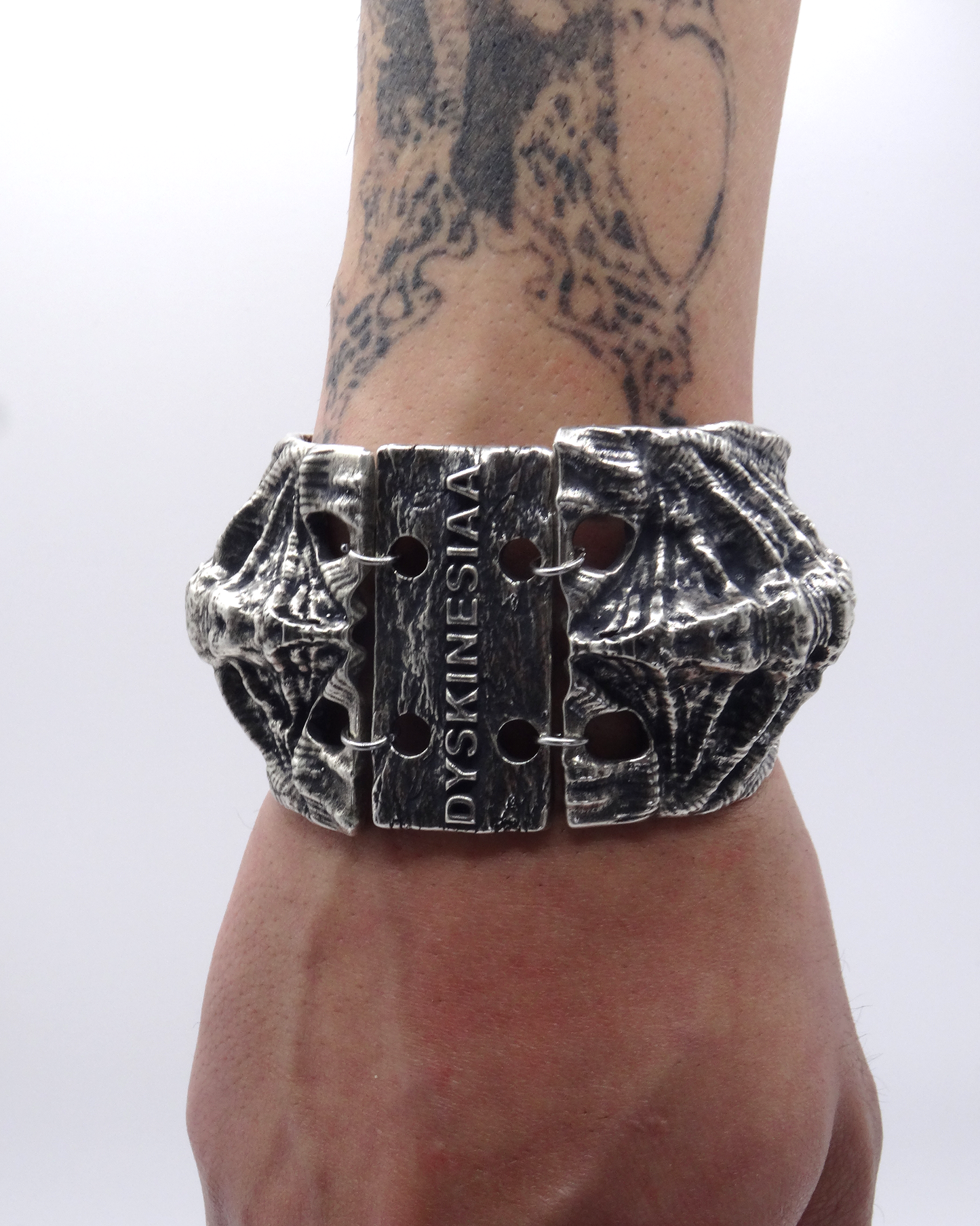 VERTEBER BRACE