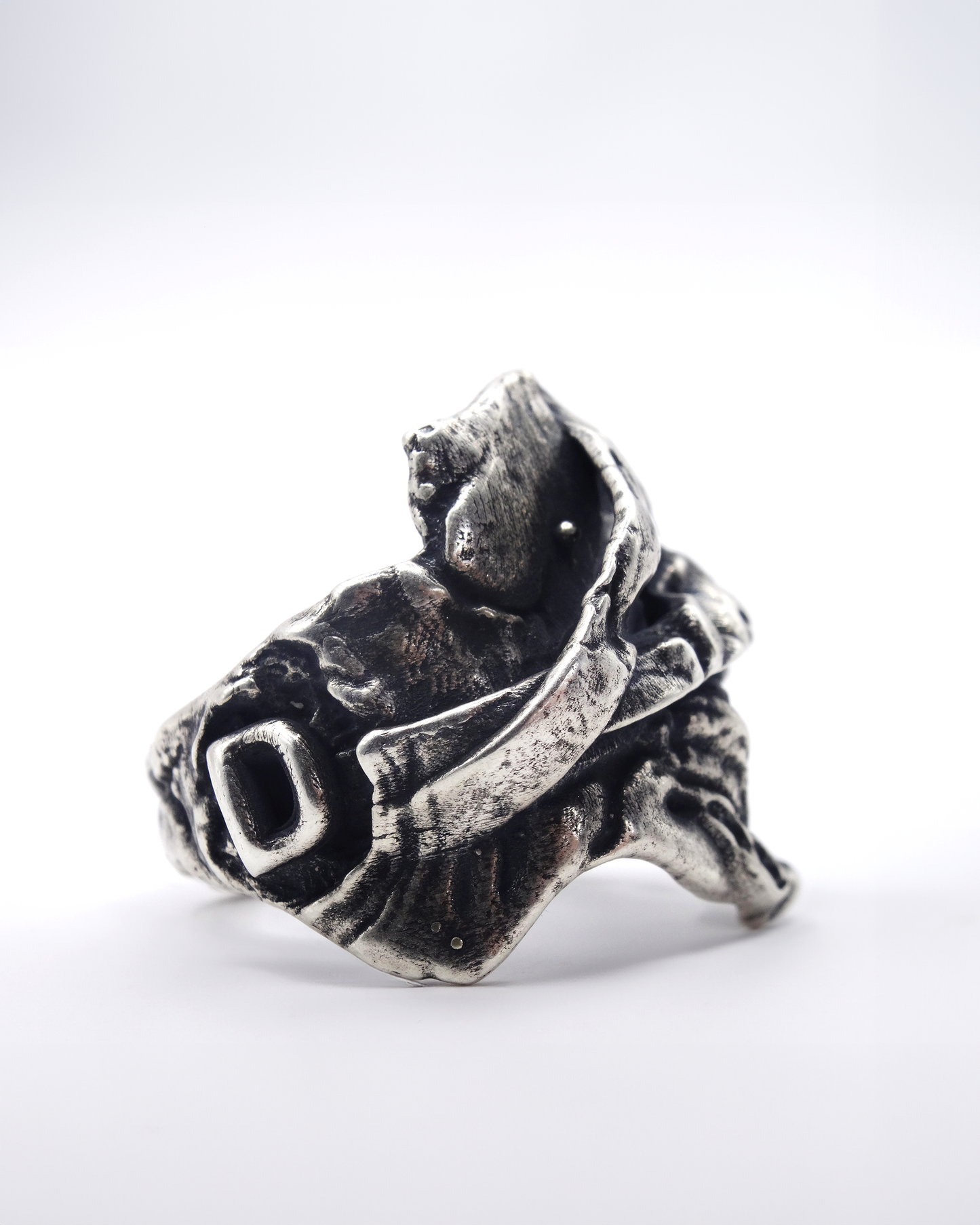 EXTENDED RING