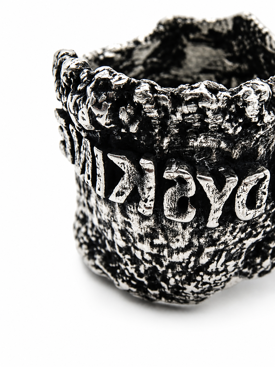 Prothesis Ring Lower solid silver lower phalange ring Exoderme Collection DYSKINESIAA Paris worn