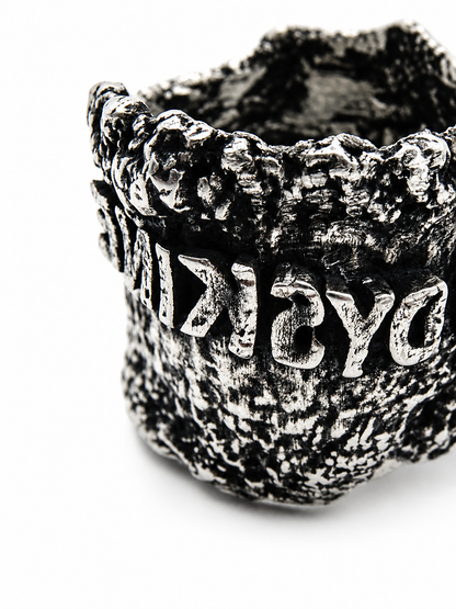 Prothesis Ring Lower solid silver lower phalange ring Exoderme Collection DYSKINESIAA Paris worn