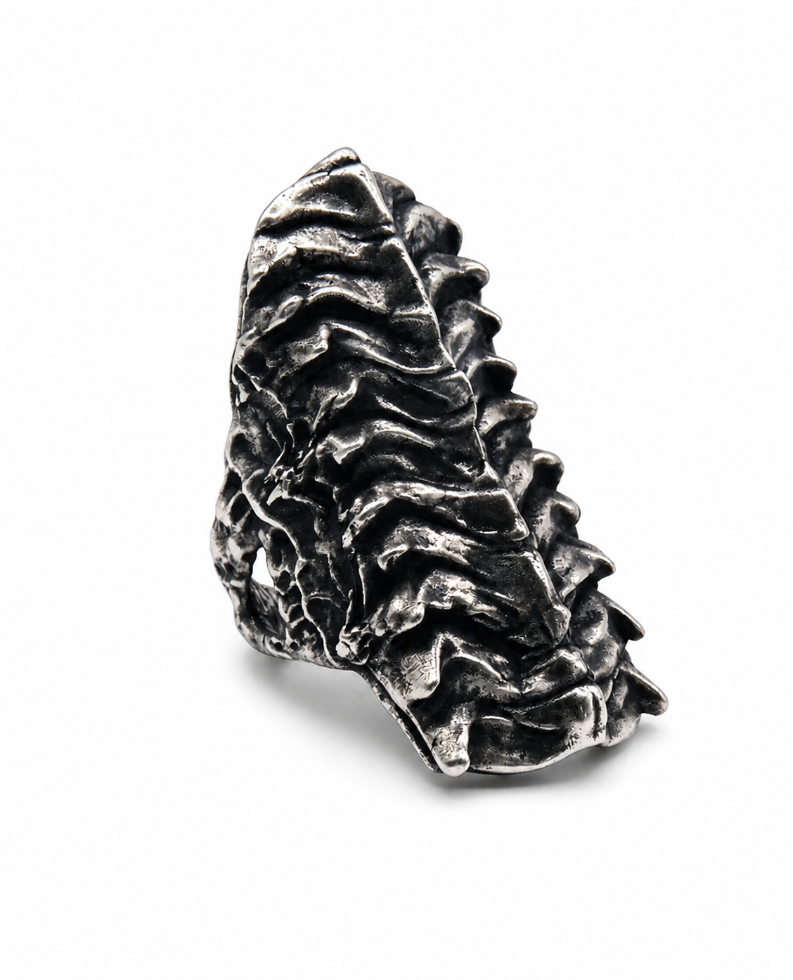 Verteber Ring solid silver Paris-made sculptural ring back angle view DYSKINESIAA
