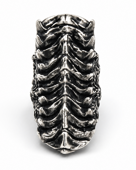 Verteber Ring solid 925 sterling silver vertebra-shaped statement ring front view DYSKINESIAA Paris